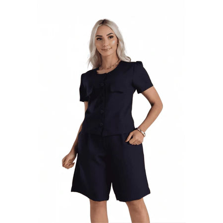 Bermuda Feminina em Linho Rústico com Fechamento Frontal