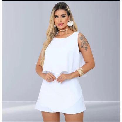 Na compra do Macaquinho Soltinho em Duna com Babados em Camadas e Amarração nas Costas, você ganha um Kit com 2 Pulseiras Prata 925