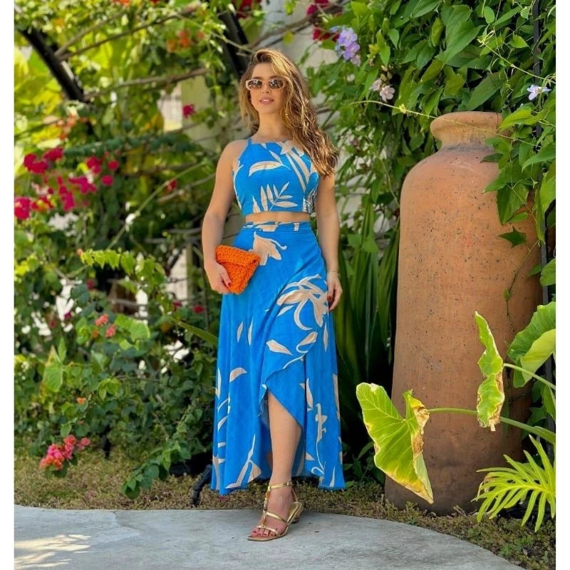 Conjunto Feminino Social Elegante em Viscolinho Estampado – Saia Envelope e Cropped