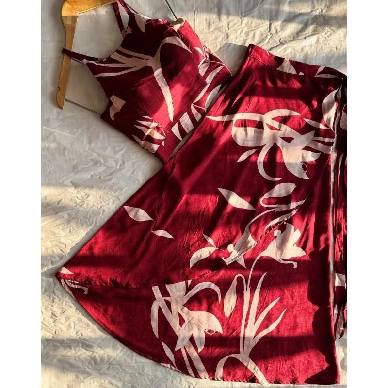 Conjunto Feminino Social Elegante em Viscolinho Estampado – Saia Envelope e Cropped