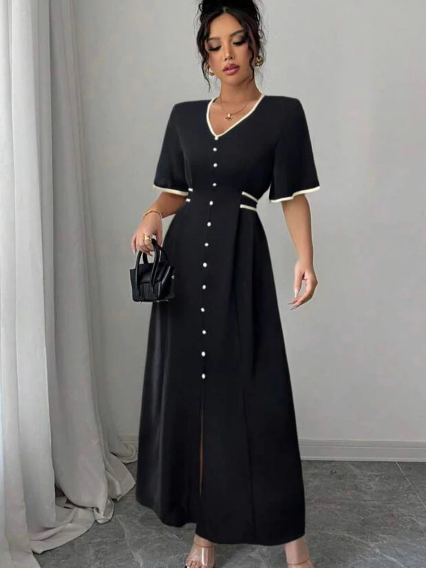 Vestido Longo Feminino Luxo com Detalhes de Botão