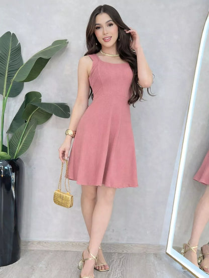Vestido Rodado Feminino com Alça Larga e Pregas – Soltinho e Elegante