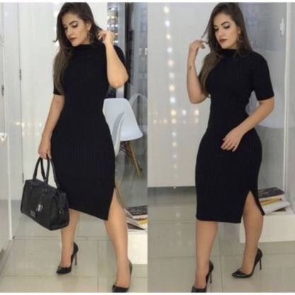 Vestido Midi Canelado Gola Alta e Fenda na Lateral
