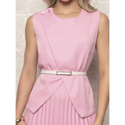 Conjunto Feminino Alfaiataria com Blusa Ajustada, Cinto Elegante e Saia Longa Plissada