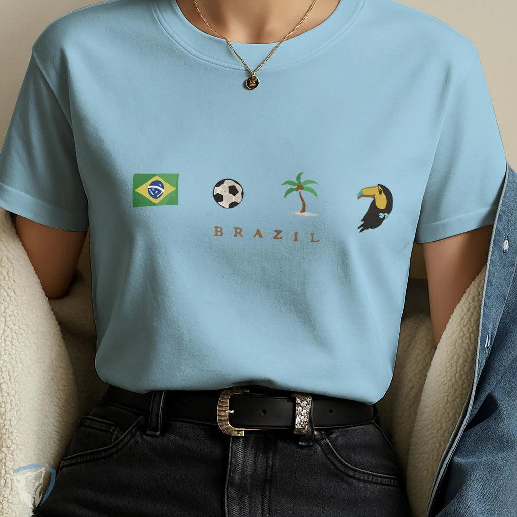 Camiseta Feminina Brasil com Estampa Minimalista de Ícones e Símbolos Brasileiros